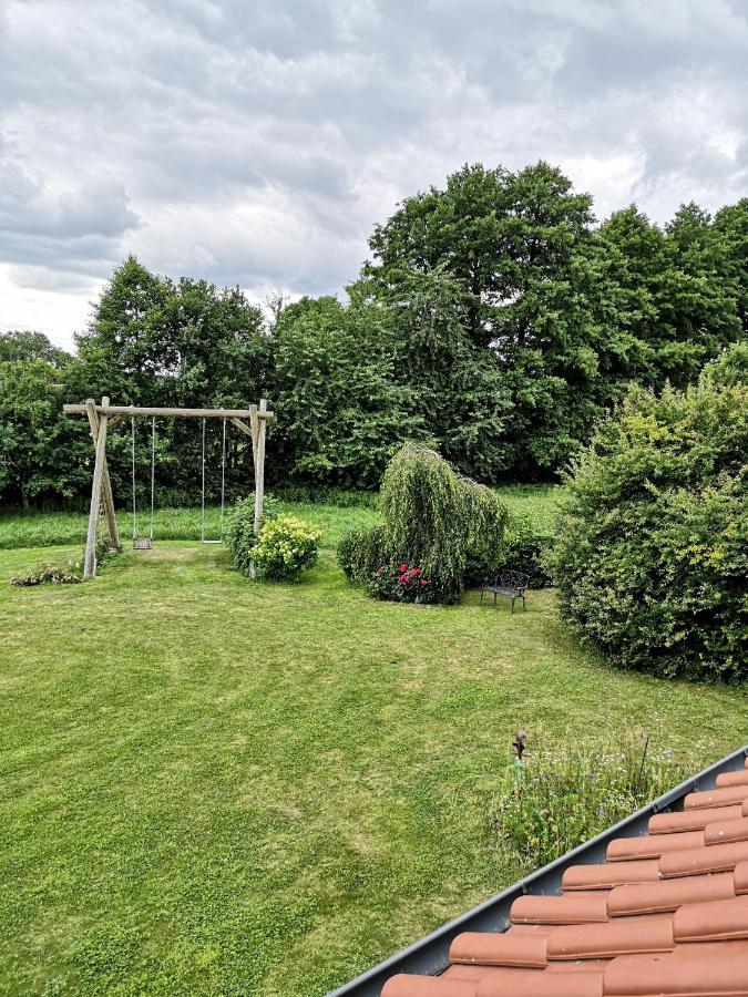 אפרטהוטל Himbergen Landleben Eichenhof מראה חיצוני תמונה